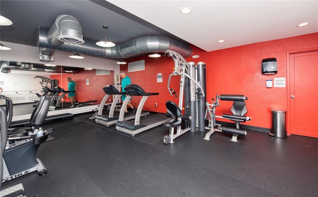 401 Golden Isles Dr 1011, Hallandale Beach, FL 33009