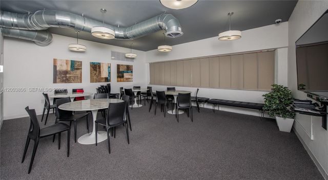 401 Golden Isles Dr 1011, Hallandale Beach, FL 33009