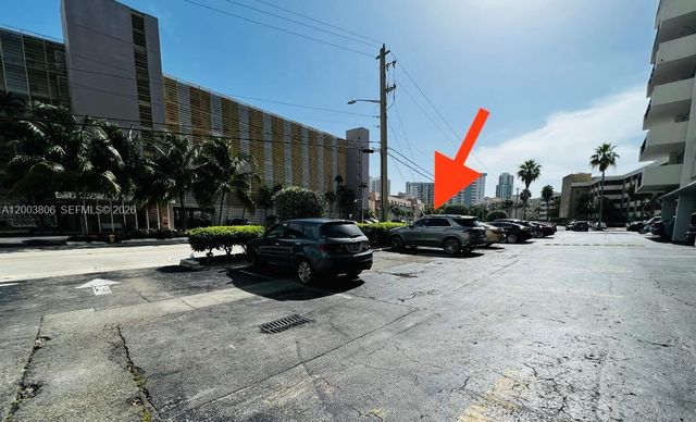 401 Golden Isles Dr 1011, Hallandale Beach, FL 33009