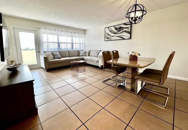 401 Golden Isles Dr 1011, Hallandale Beach, FL 33009