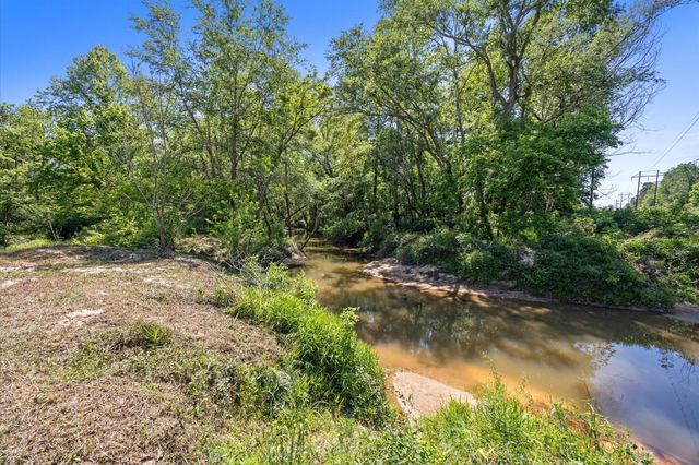 4804 Crockett Martin Road, Conroe, TX 77306