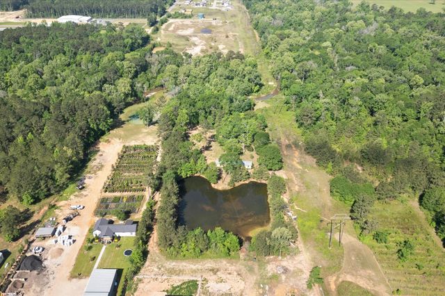 4804 Crockett Martin Road, Conroe, TX 77306