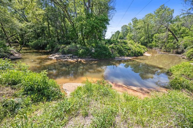 4804 Crockett Martin Road, Conroe, TX 77306
