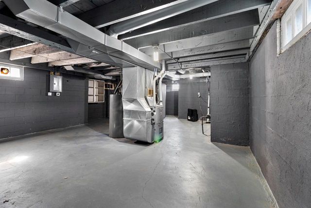 1175 9TH STREET, Green Bay, WI 54304