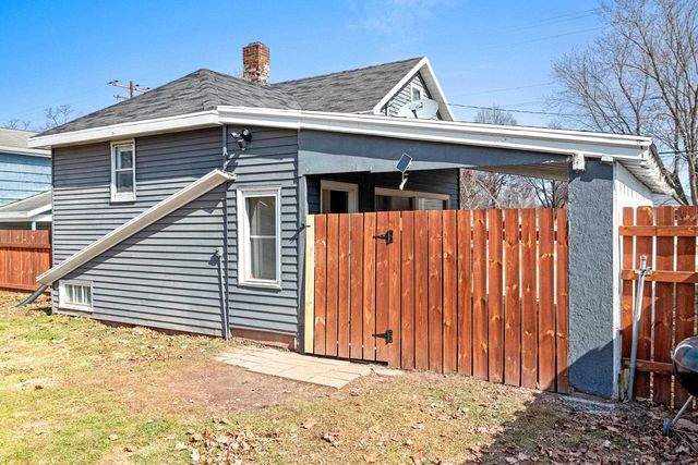 1175 9TH STREET, Green Bay, WI 54304