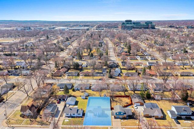 1175 9TH STREET, Green Bay, WI 54304