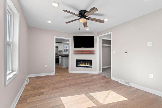 1175 9TH STREET, Green Bay, WI 54304