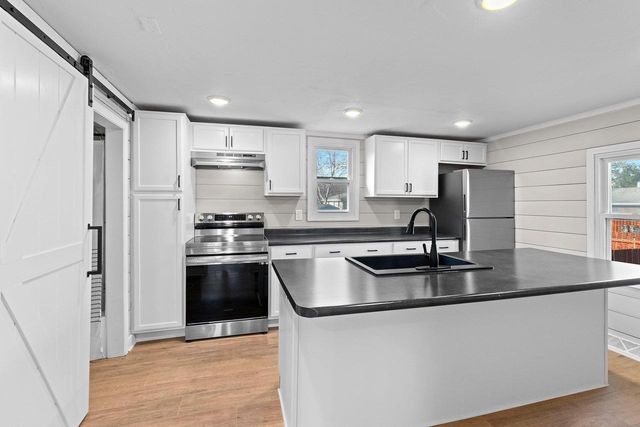 1175 9TH STREET, Green Bay, WI 54304