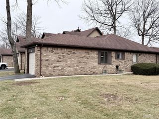 3793 Heritage Parkway, Dearborn, MI 48124