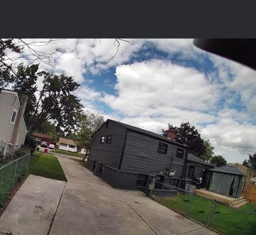 20452 Dubois, Clinton Twp, MI 48035