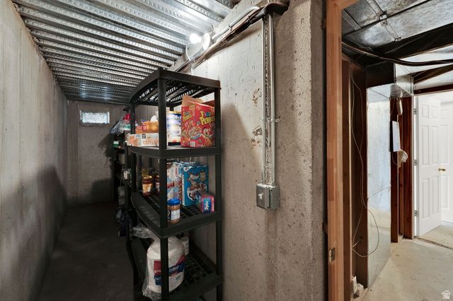 1039 E 4975 S, Ogden, UT 84403