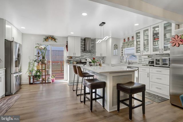 3 TRIPOLEY TER, Gaithersburg, MD 20878