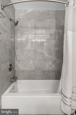 3 TRIPOLEY TER, Gaithersburg, MD 20878