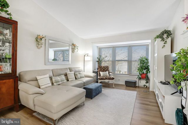 3 TRIPOLEY TER, Gaithersburg, MD 20878