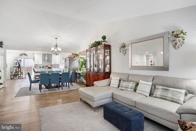 3 TRIPOLEY TER, Gaithersburg, MD 20878