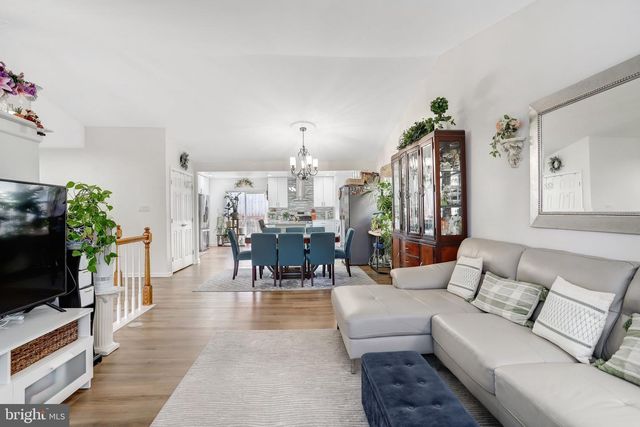 3 TRIPOLEY TER, Gaithersburg, MD 20878