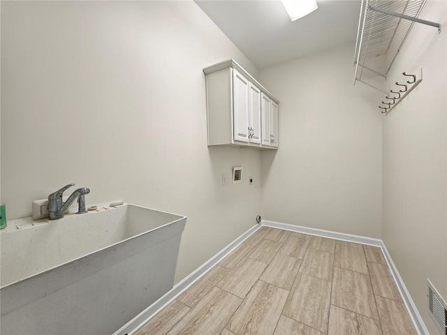 4619 Kiplin Lake Court, Sugar Hill, GA 30518