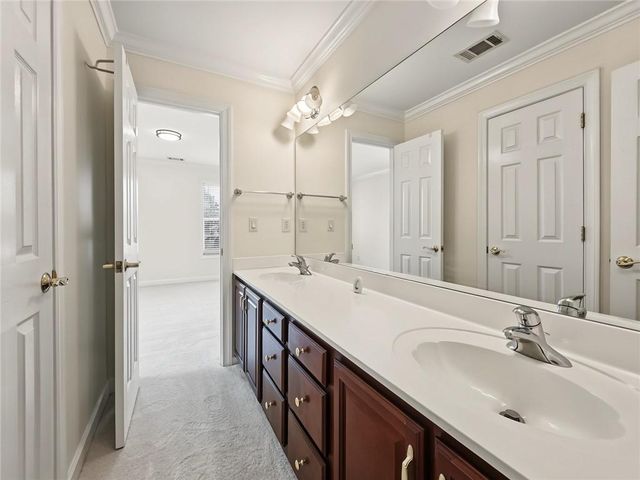 4619 Kiplin Lake Court, Sugar Hill, GA 30518