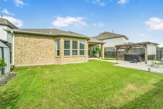 2214 Captain Davis Drive, Richmond, TX 77469