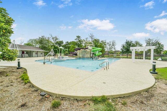 2214 Captain Davis Drive, Richmond, TX 77469