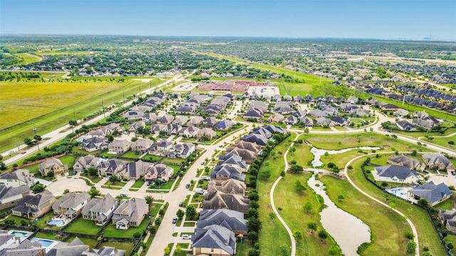 2214 Captain Davis Drive, Richmond, TX 77469