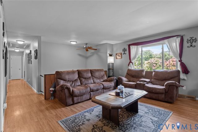 2704 Toronto Ln, Prince George, VA 23875