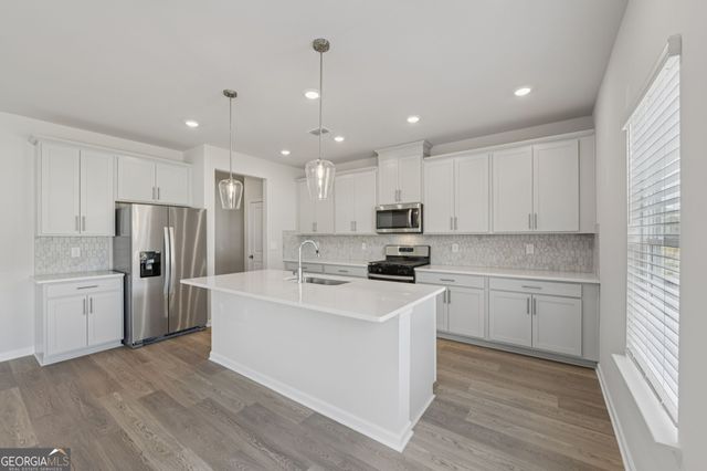 1378 High Falls Lane, Grayson, GA 30017