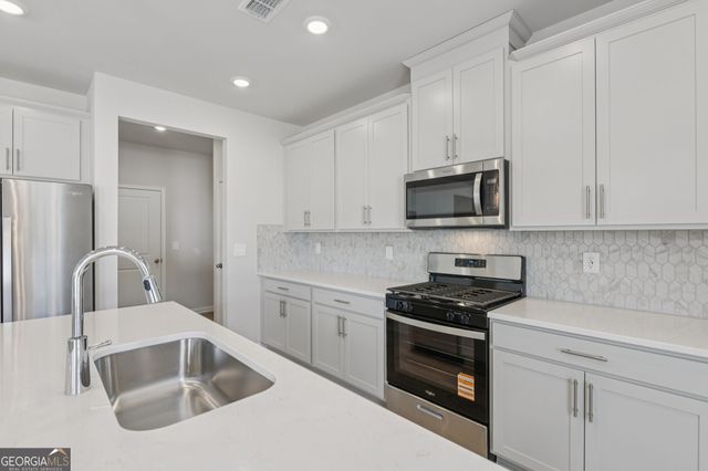 1378 High Falls Lane, Grayson, GA 30017