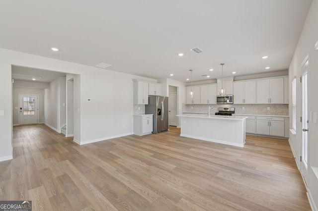 1378 High Falls Lane, Grayson, GA 30017