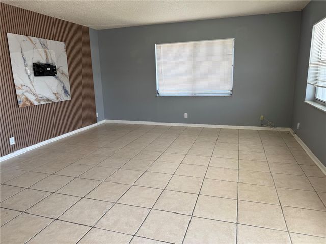 410 S C st 8, Lake Worth Beach, FL 33460