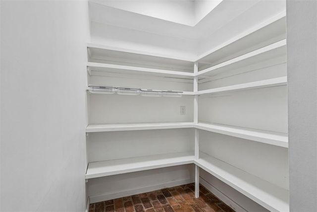 1604 Mill Creek Road, Edmond, OK 73025