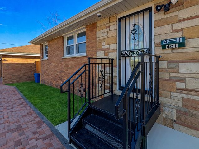 401 W 14th Place, Chicago Heights, IL 60411