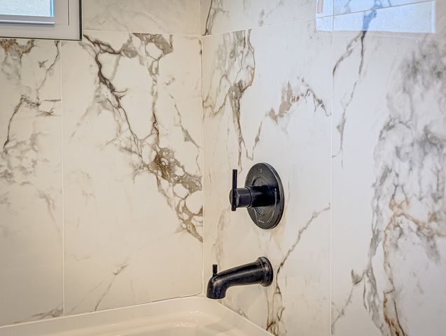 401 W 14th Place, Chicago Heights, IL 60411