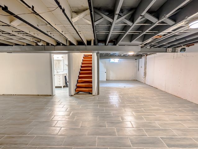 401 W 14th Place, Chicago Heights, IL 60411