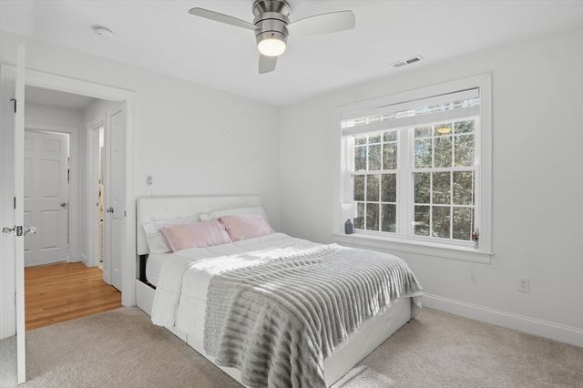 155 Turkey Hill Rd, Rutland, MA 01543