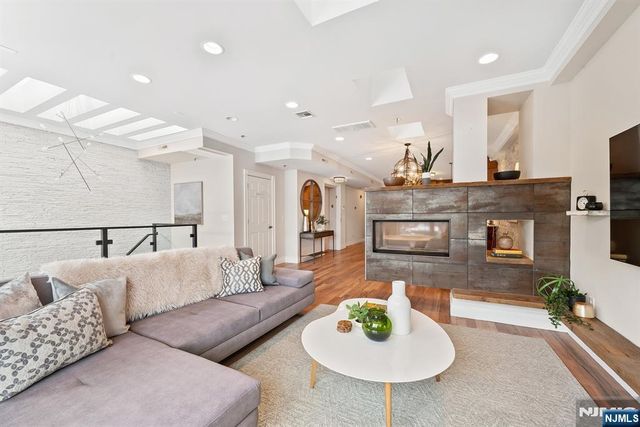 517 Adams Street 4, Hoboken, NJ 07030