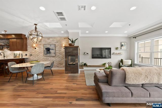 517 Adams Street 4, Hoboken, NJ 07030