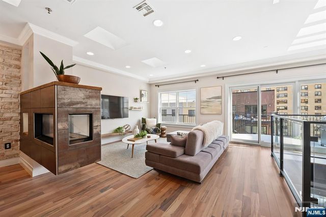 517 Adams Street 4, Hoboken, NJ 07030