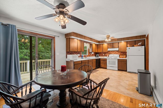 8 Pettersson Circle, Stafford, CT 06076