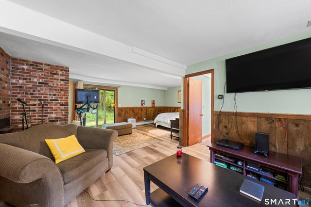 8 Pettersson Circle, Stafford, CT 06076