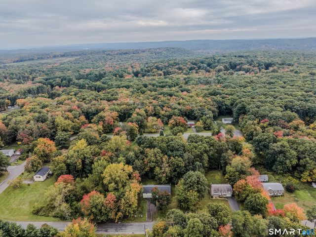 8 Pettersson Circle, Stafford, CT 06076
