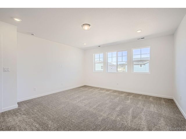 3095 Ironton Dr, Loveland, CO 80538