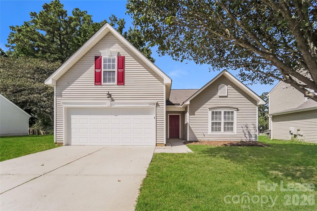 6425 Sunman Road, Charlotte, NC 28216