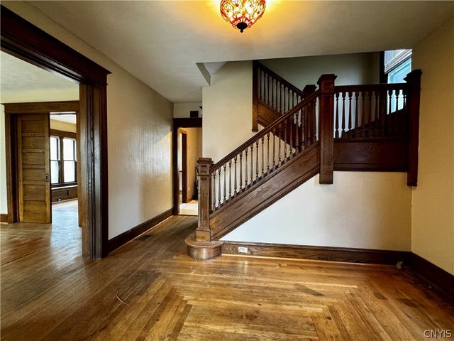 130 Woodlawn Avenue, Auburn, NY 13021