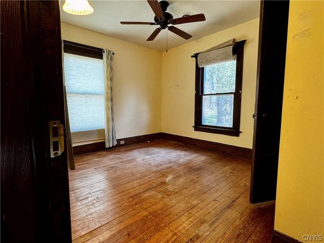 130 Woodlawn Avenue, Auburn, NY 13021