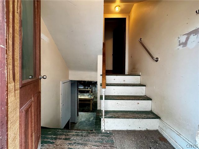 130 Woodlawn Avenue, Auburn, NY 13021