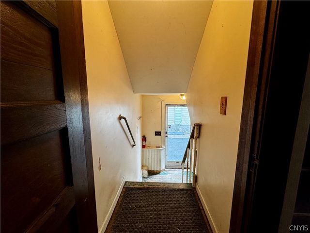 130 Woodlawn Avenue, Auburn, NY 13021