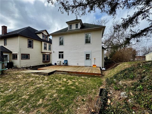 130 Woodlawn Avenue, Auburn, NY 13021