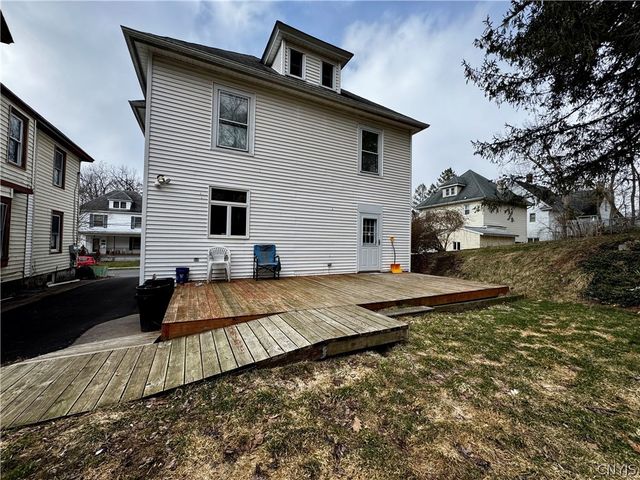 130 Woodlawn Avenue, Auburn, NY 13021