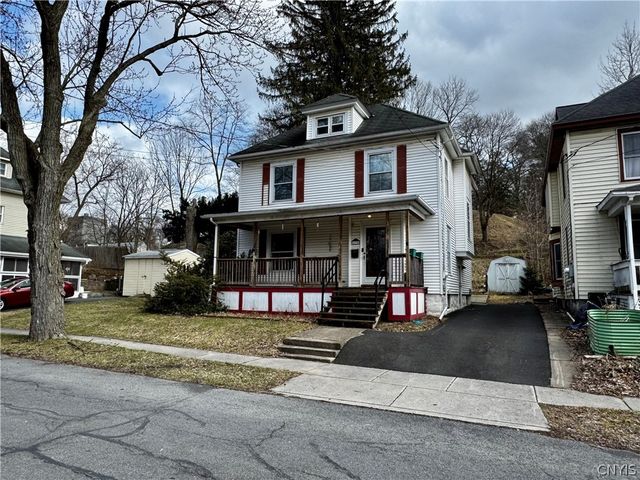 130 Woodlawn Avenue, Auburn, NY 13021